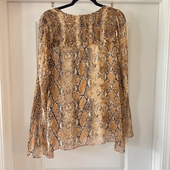Diane von Furstenberg 100% Silk Snake Print Blouse – Size L - Picture 5 of 5